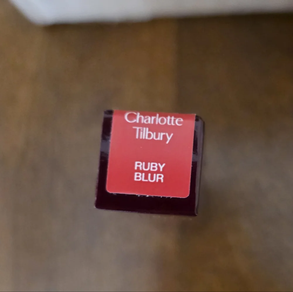 Charlotte Tilbury Ruby Blur Lip Color - Rich Ruby Red